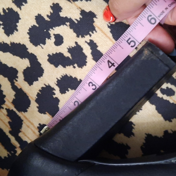 Booties - Picture 4 of 4